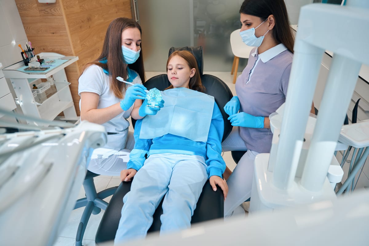 Thumb sucking and pacifiers: effects on teeth in Englewood